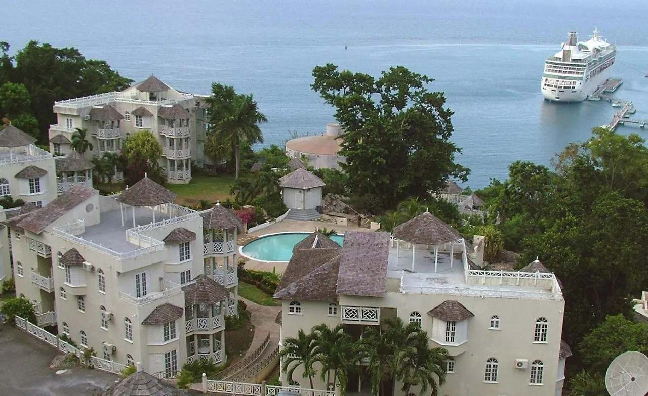 Sky Castles Apartment Ocho Rios